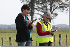 the finish judges Glenys Taylor and Julie McMinn (photo Kirsty Kaihau)